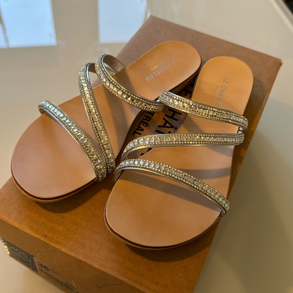 NWT - silver sandal - size EU 36